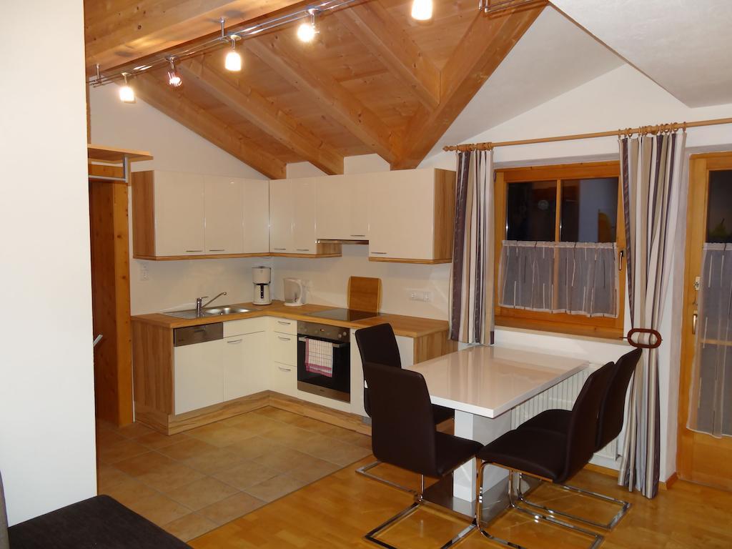 Ferienwohnung Irmgard Steinberg am Rofan Δωμάτιο φωτογραφία